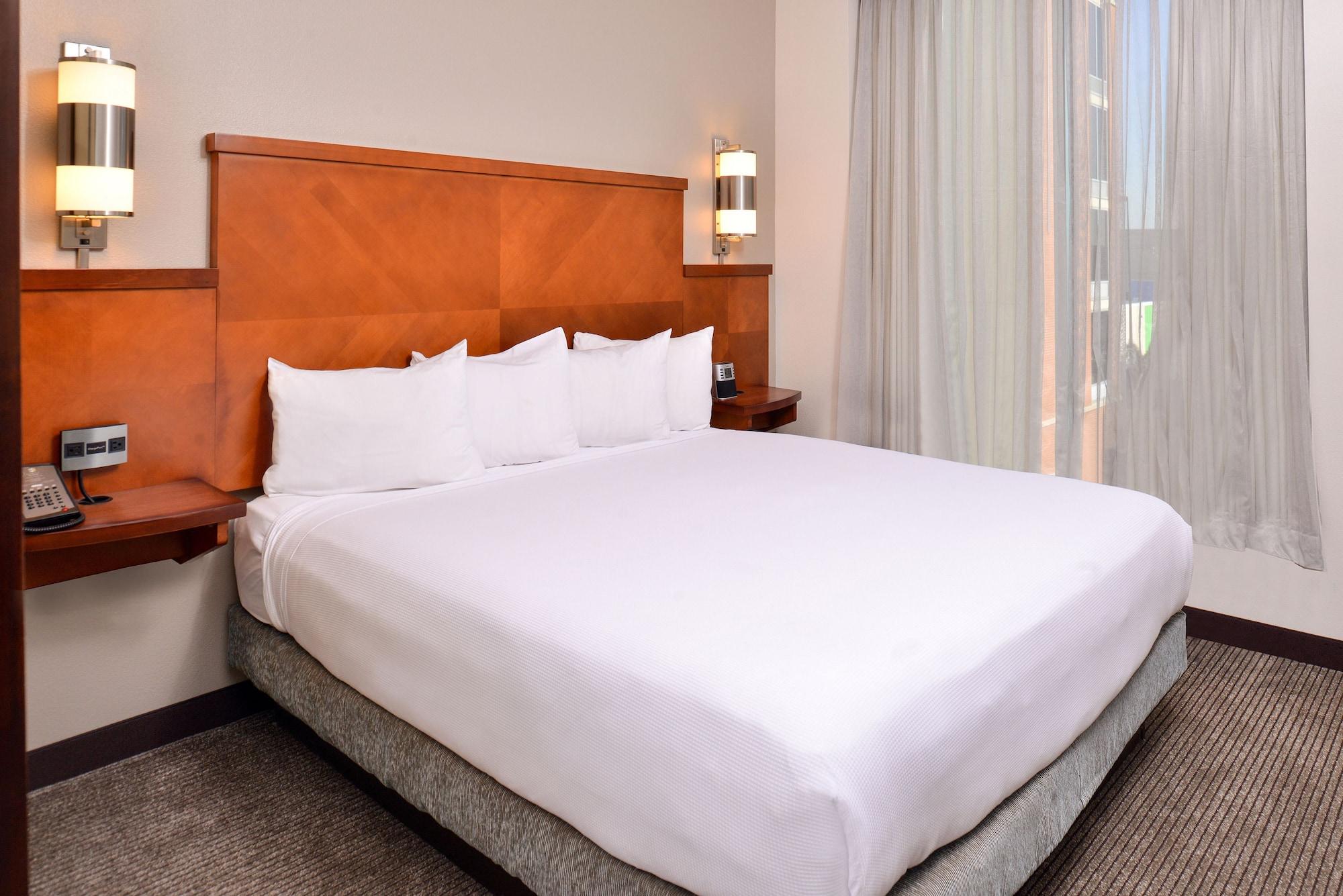 Hyatt Place גרדן סיטי מראה חיצוני תמונה