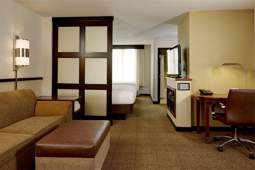 Hyatt Place גרדן סיטי מראה חיצוני תמונה