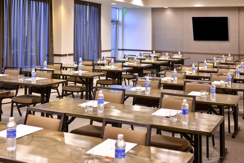 Hyatt Place גרדן סיטי מראה חיצוני תמונה